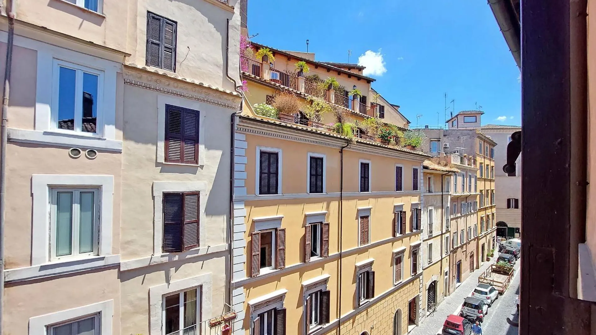 Magical Navona Duplex With Terrace By Halldis Rome