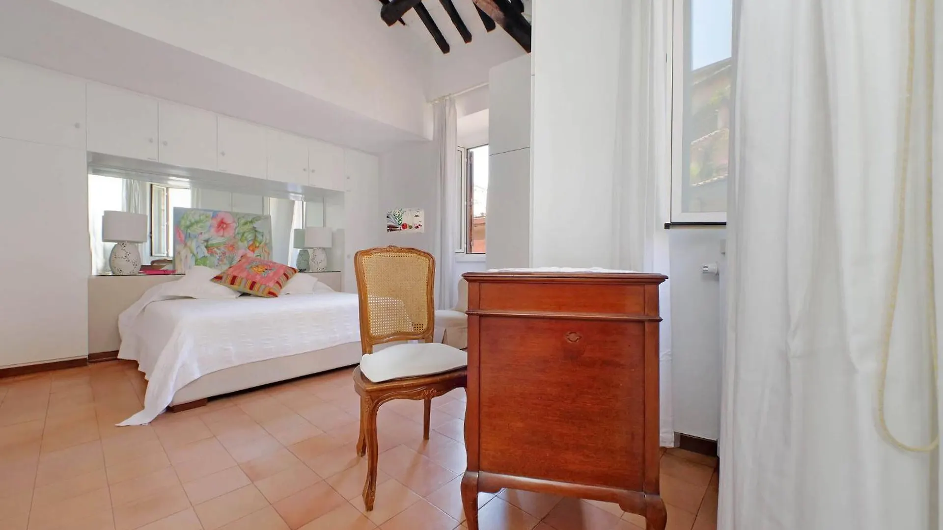 Magical Navona Duplex With Terrace By Halldis Rome Apartment