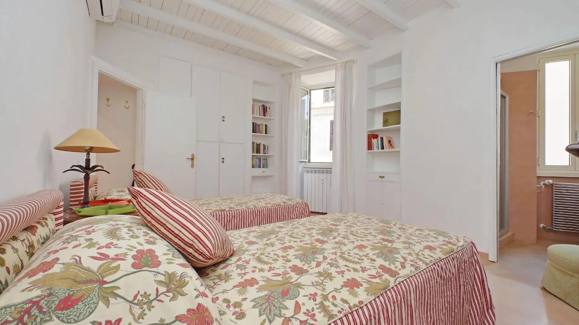 Magical Navona Duplex With Terrace By Halldis Rome 0*,