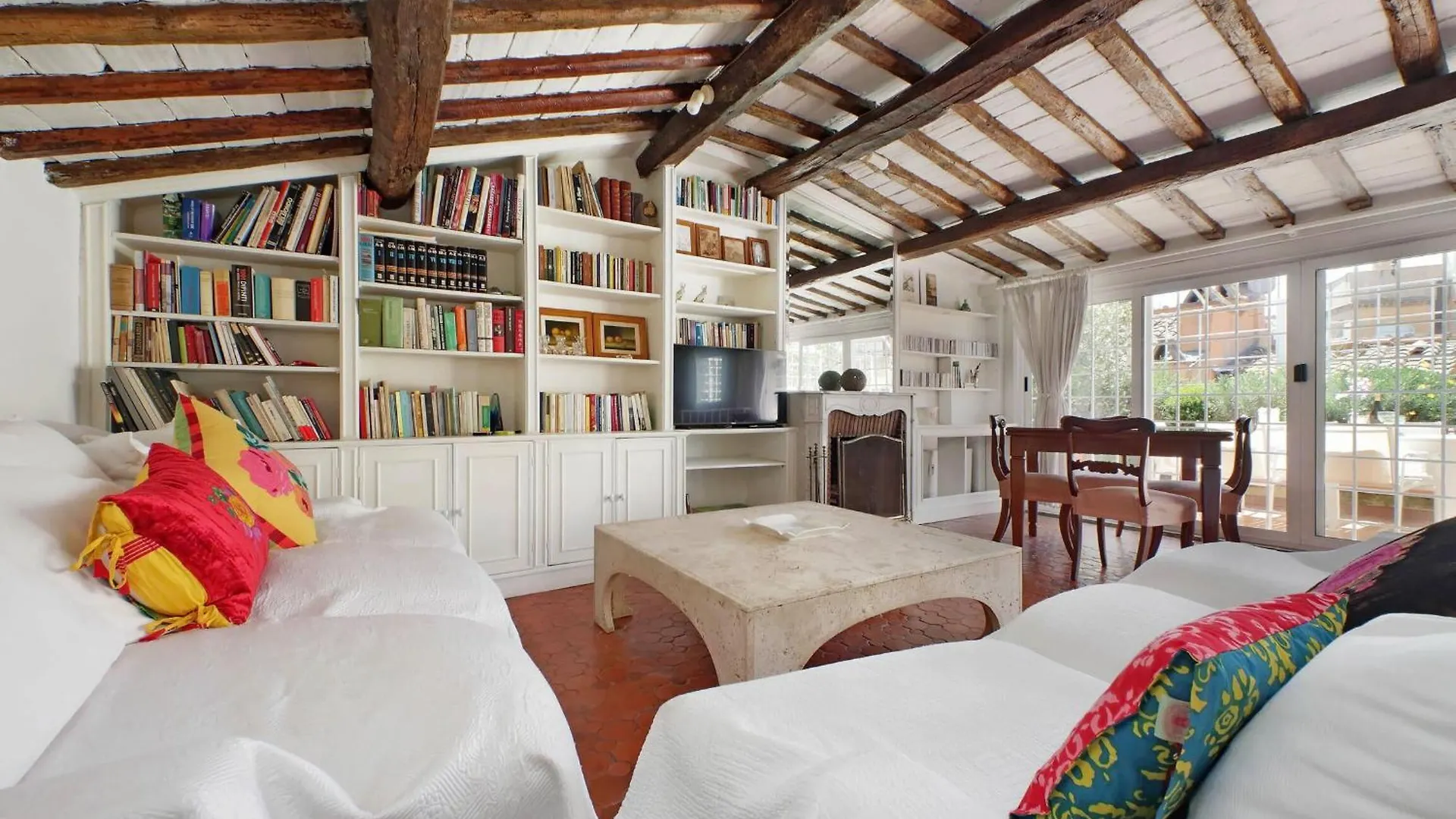 Apartment Magical Navona Duplex With Terrace By Halldis Rome