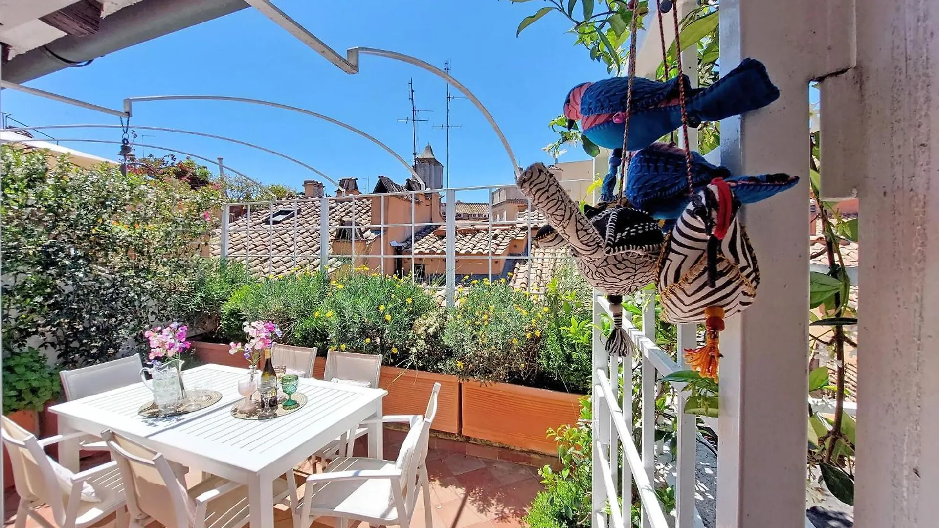 Magical Navona Duplex With Terrace By Halldis Rome